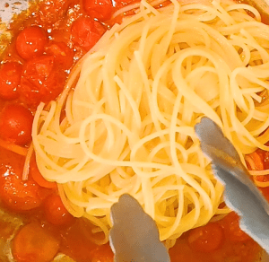 Cooking Spaghetti Telefono